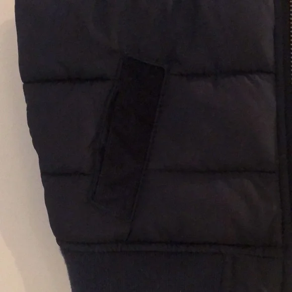 Baby Gap Puffer Vest Size 18-24 mos Boy Blue Corduroy Top and Pockets - Picture 4 of 10